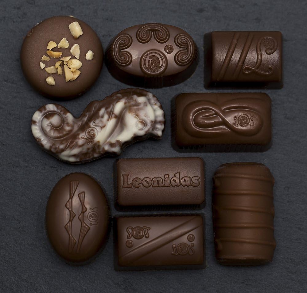 Leonidas Belgian Chocolates | (1 x 32pc 500g) | All Dark Chocolates in a Beautiful Gift Box | Imported fine Chocolate from Belgium | Canadian Distribution-4